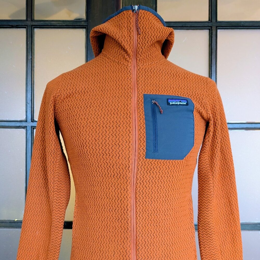 PATAGONIA | R1 Air Full-Zip Hoody | "Sandhill Rust" (Orange)